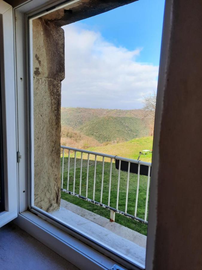 L'Echappee Tremoussante Bed & Breakfast Saint-Barthélemy-de-Vals Eksteriør bilde